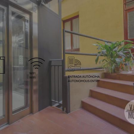Petite E Chic Loft Para 3 En El Corazon De Madrid Bagian luar foto